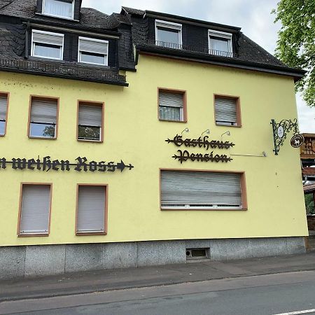 拉恩河畔林堡 Zum Weissen Ross酒店 外观 照片